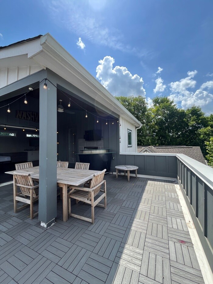 Building Photo - 1213A Tremont Ave