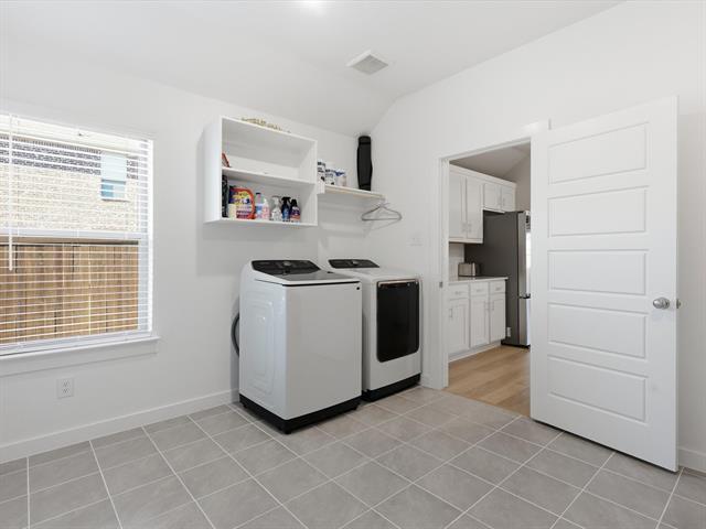 Building Photo - 530 Chambers Wy Dr