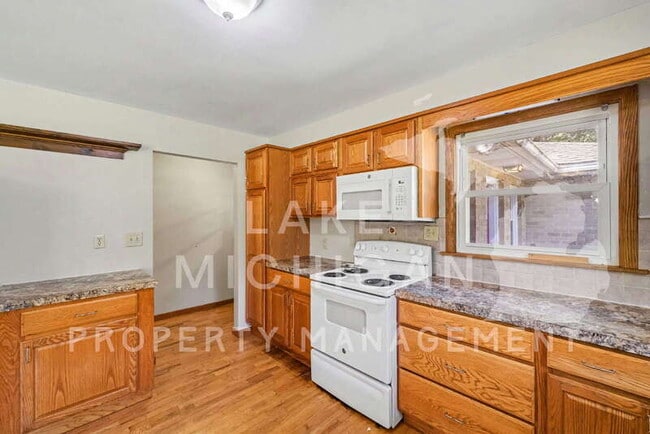 Building Photo - 3108 Ottogan St