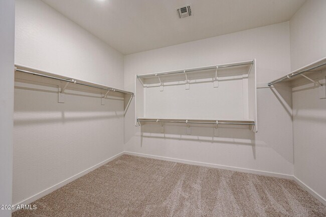 Building Photo - 14090 W Old Oak Ln