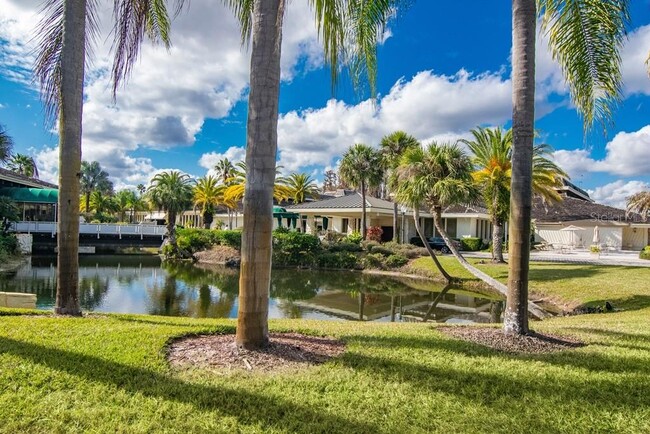 Building Photo - 4744 Fox Hunt Dr
