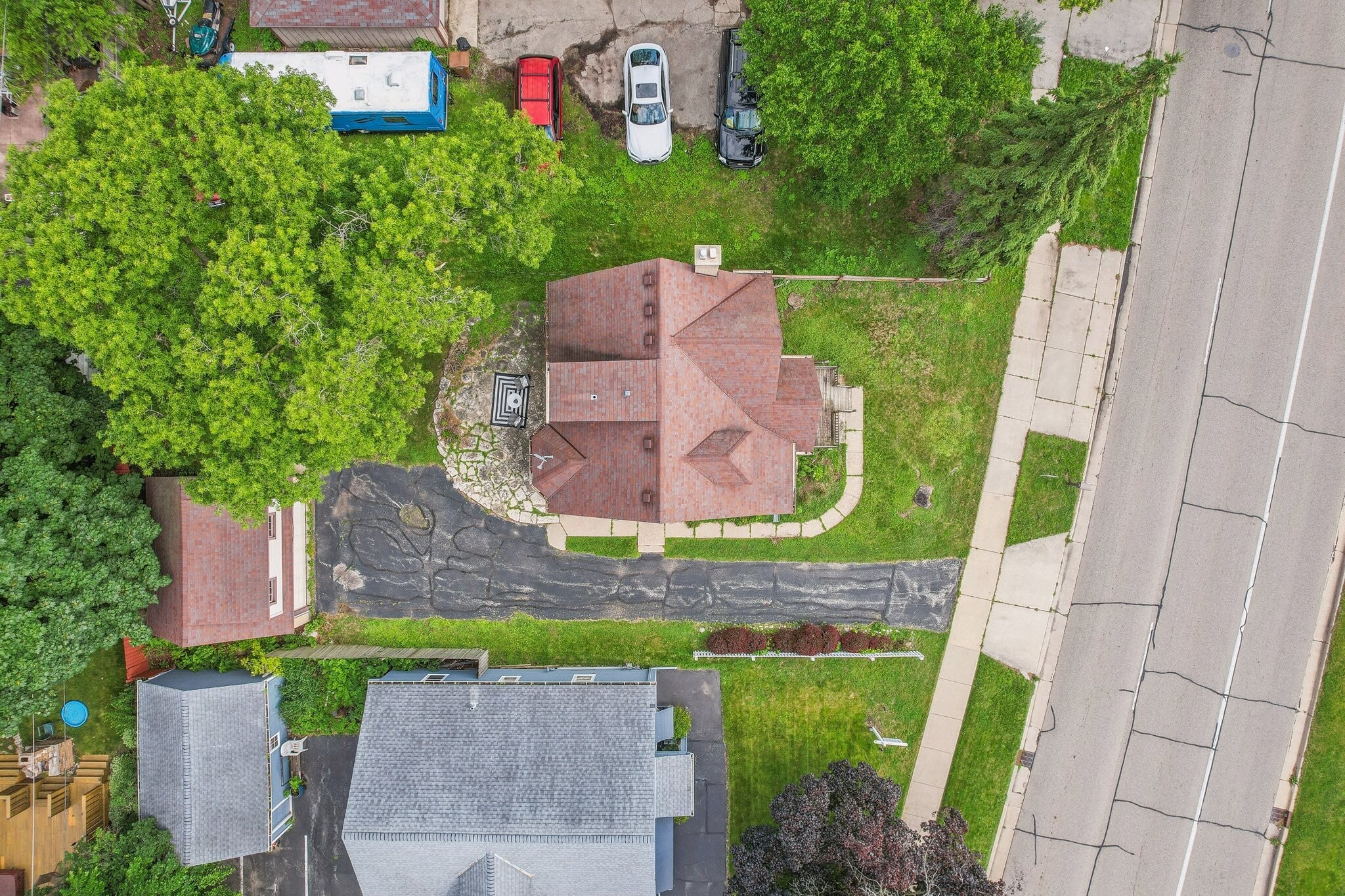 Building Photo - 6225 N Green Bay Ave