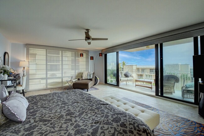 Building Photo - 2155 S Ocean Blvd