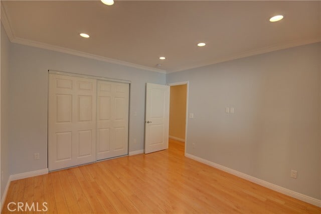 Building Photo - 1367 E Windsor Rd