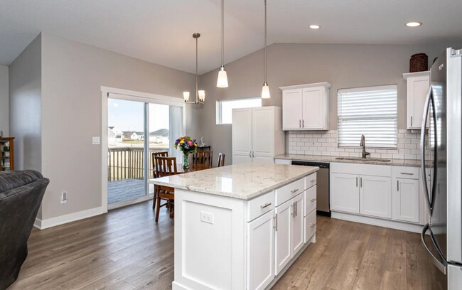 Building Photo - 508 Wicker Dr.