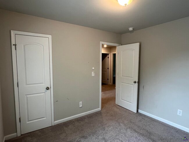 Building Photo - 107 Cold Creek Pkwy