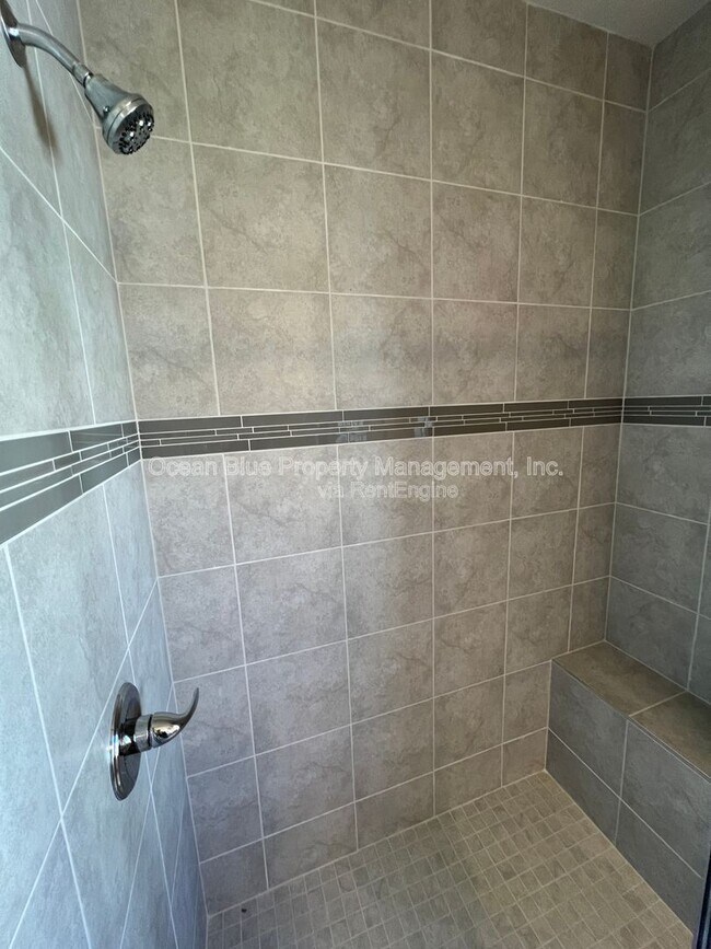 Building Photo - 8606 Bonfire Wy