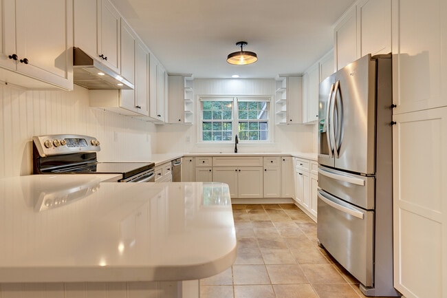 Completely remodeled kitchen - 114 Richards Rd