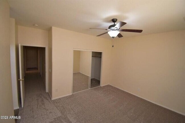 Building Photo - 1842 N 112th Dr