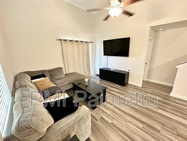 Building Photo - 409 Eclipse Ln