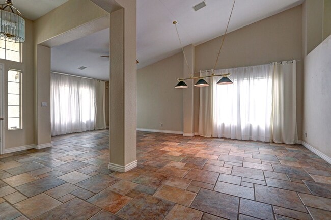 Building Photo - Fabulous Summerlin  Home!