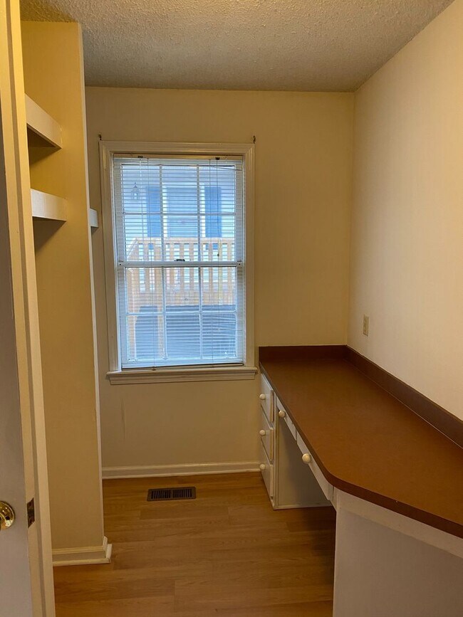 Building Photo - Barnwell Colony