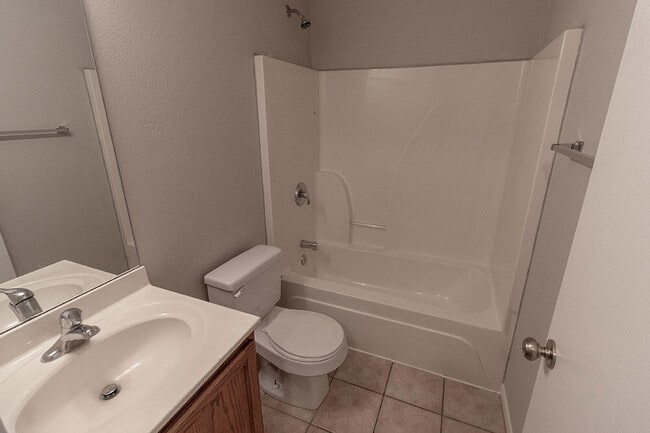 Building Photo - 5812 Canaveral Dr