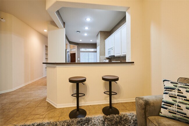 Building Photo - 22 W Greenhill Terrace Pl
