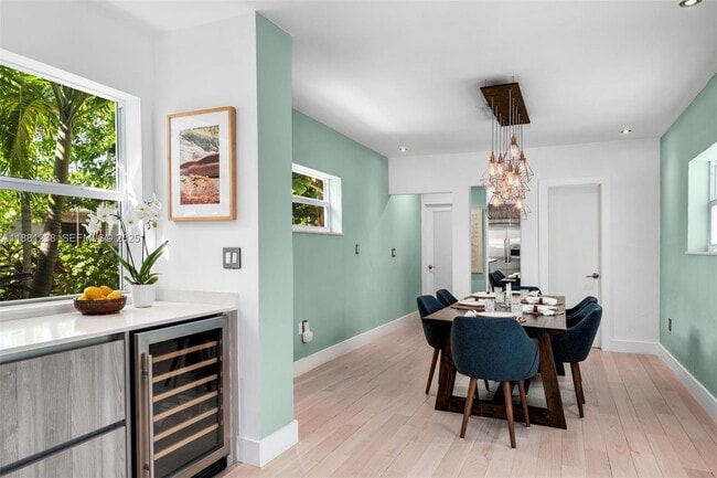 Building Photo - 7901 Noremac Ave