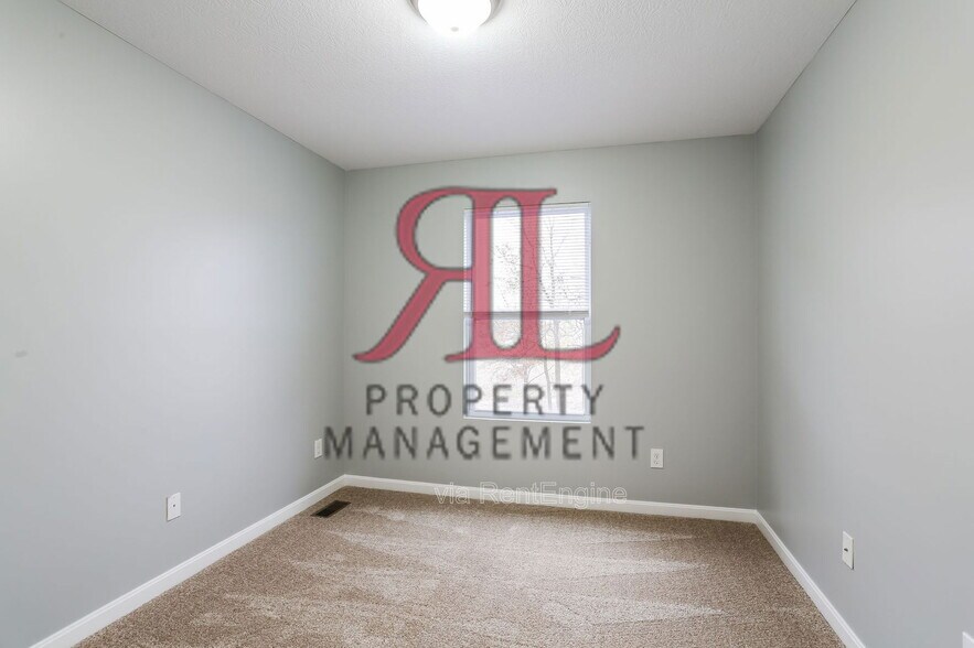 Building Photo - 5761 Ellis Brook Dr