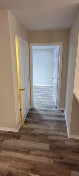 FOR RENT 2BR/2BA Condo in Lakewood Ranch, FL - 7411 Vista Way