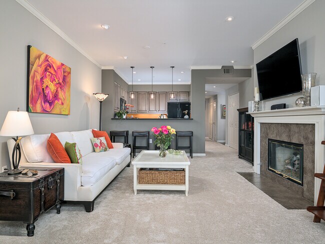 Building Photo - 1400 Pinnacle Ct