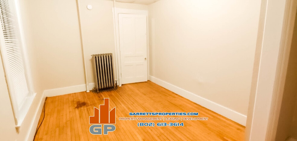 Building Photo - 386 N Main St