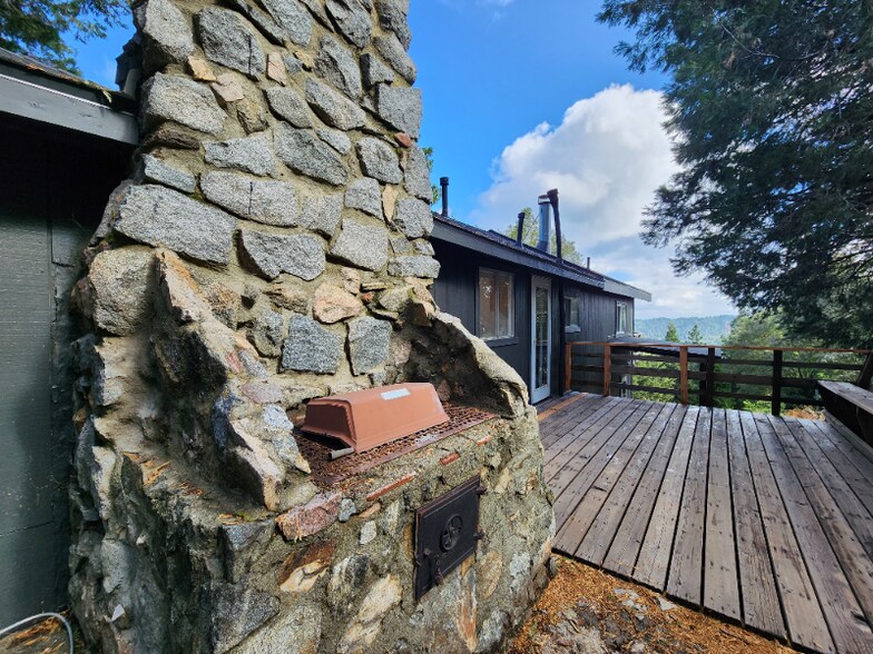 Building Photo - 22079 Big Oak Rd