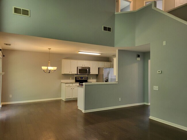 Building Photo - 3 bedroom home in Edindale