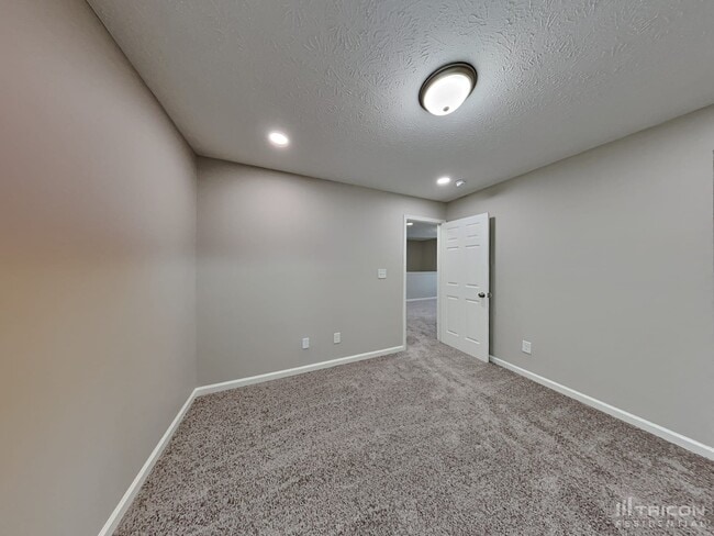Building Photo - 16736 Yeoman Way