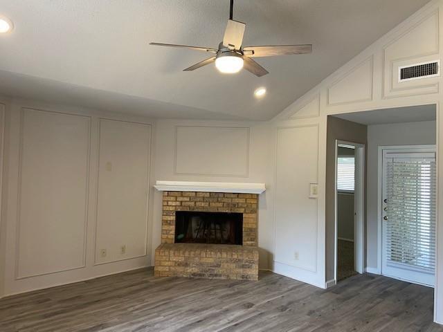 Building Photo - 2303 Markland St