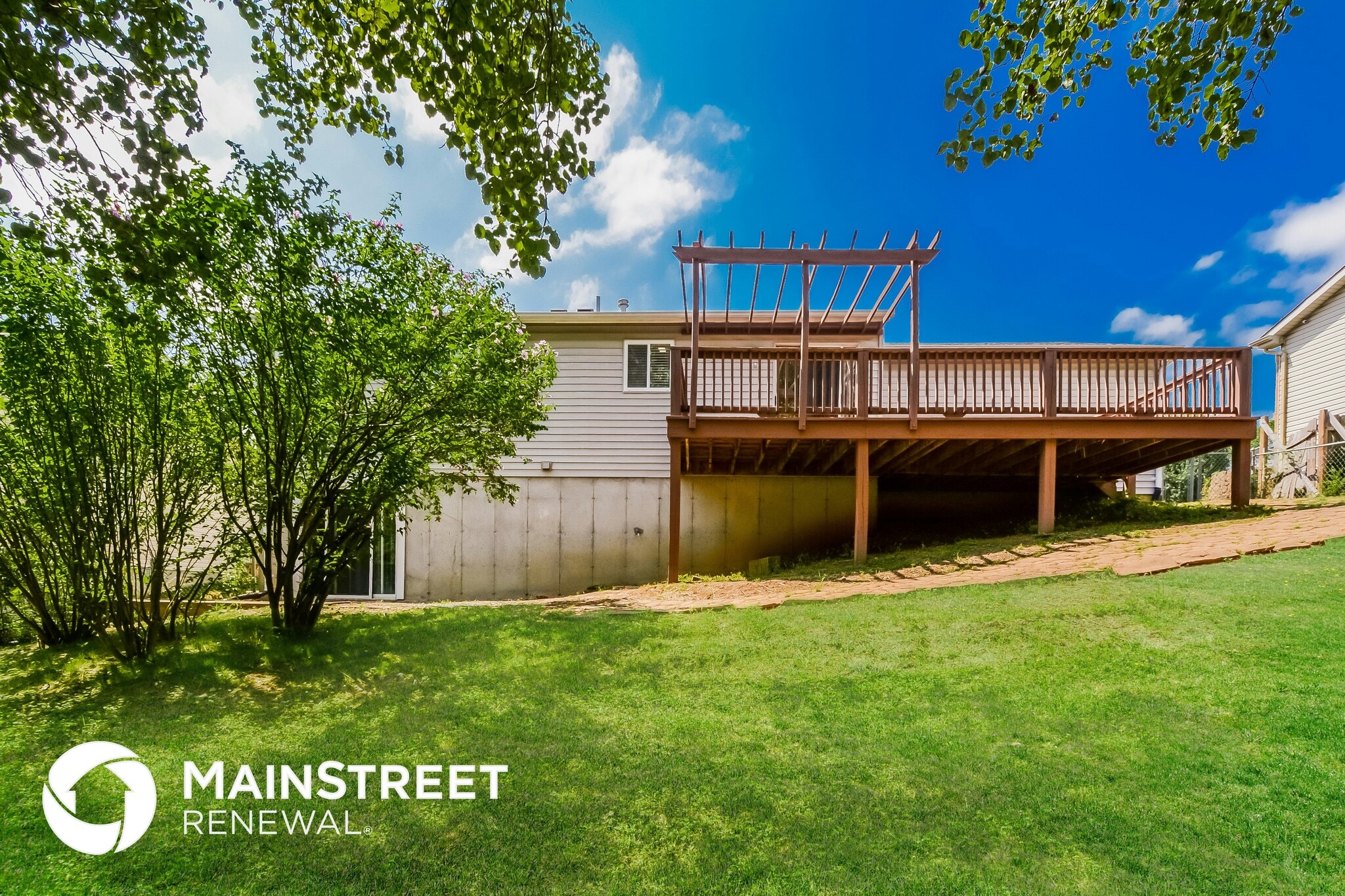 Building Photo - 2114 Sante Fe Cir