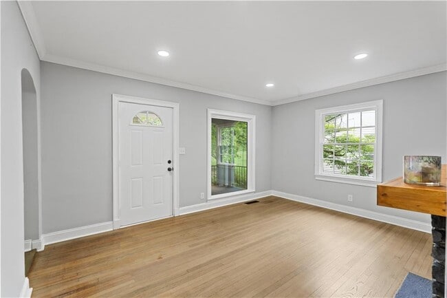 Building Photo - 3437 Harris Dr