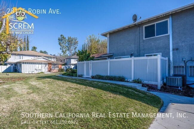 Building Photo - 28175 Robin Ave