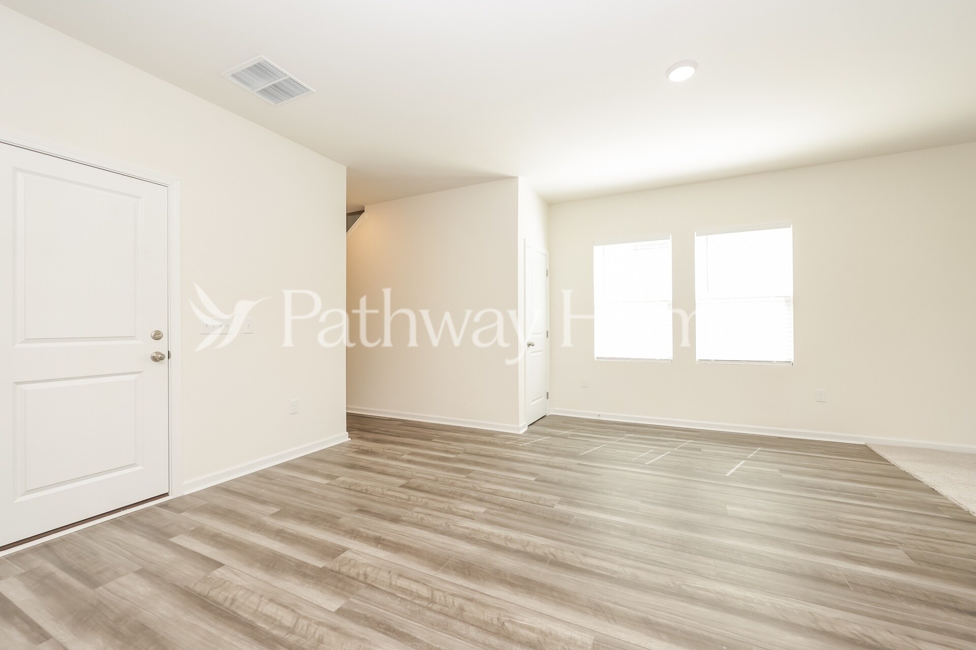 Building Photo - 209 Wild Daisy Wy