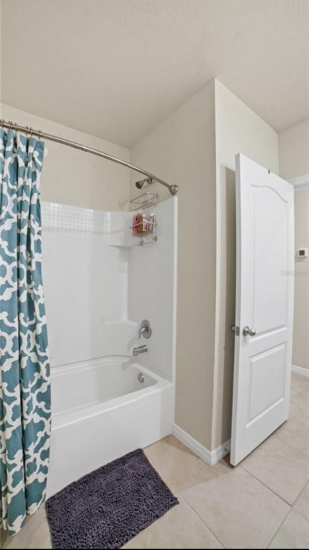 Building Photo - 204 Sunset Point Dr