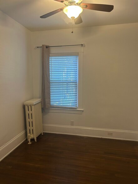 Building Photo - 1567 Wagar Ave