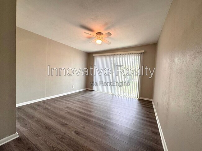 Building Photo - 1790 Marshall Dr