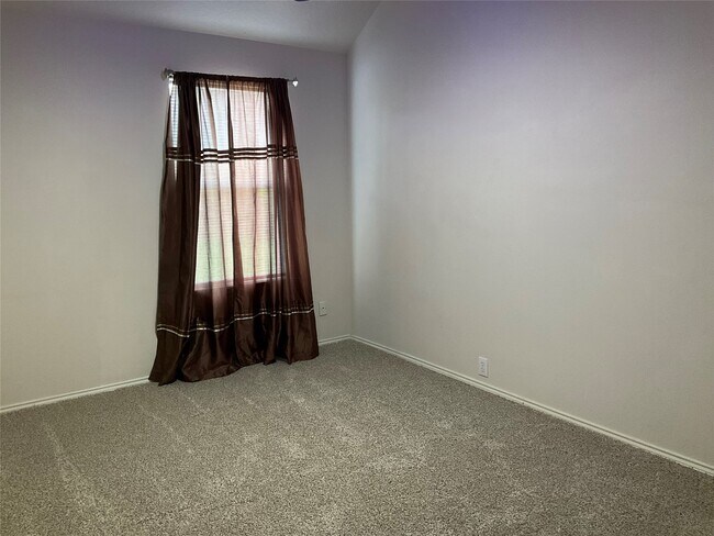 Building Photo - 3227 Farrel Hill St