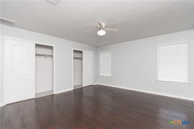 Building Photo - 283 Cordero Dr