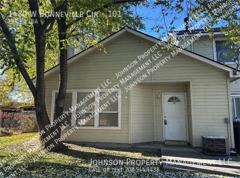 Primary Photo - 1480 W Bonneville Cir