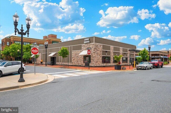 Building Photo - 112 Kendrick Pl