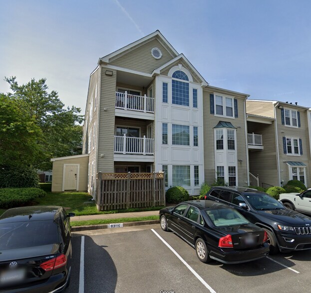 Building Photo - 8317 Bluebird Way