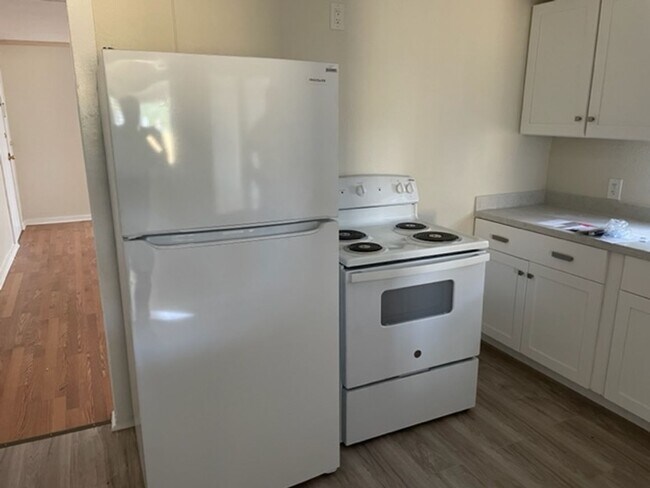 Building Photo - Cute 2br, 1ba home in Ramona.