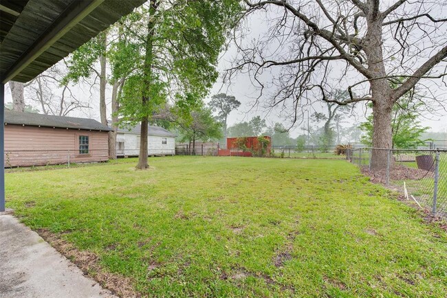 Building Photo - 4310 E Toliver St