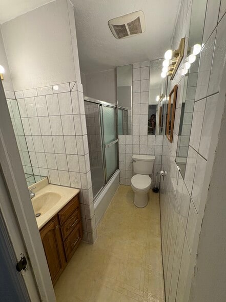 Building Photo - 4727 West 33rd Avenue