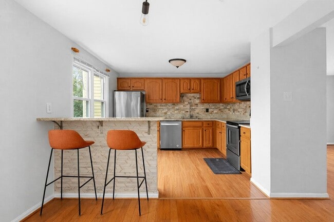 Building Photo - 9071 Loreleigh Way