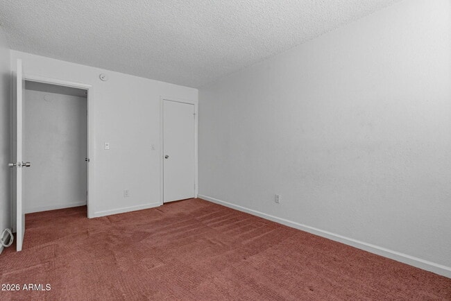 Building Photo - 6627 N 27th Ave