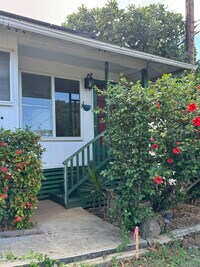 Building Photo - 1001 Belser St