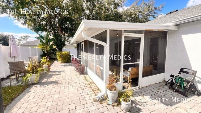 Building Photo - 2132 Falkner Rd