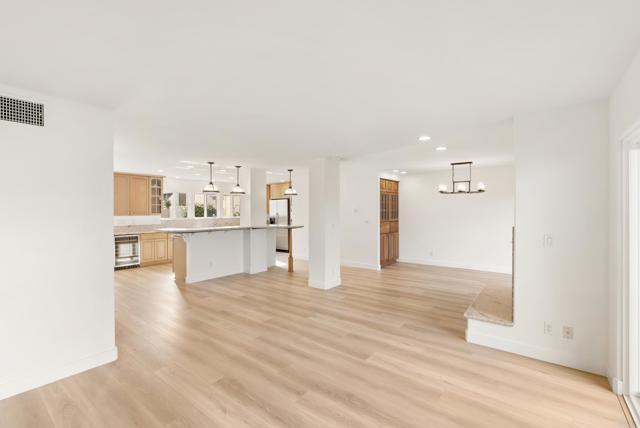 Building Photo - 219 Via Osuna