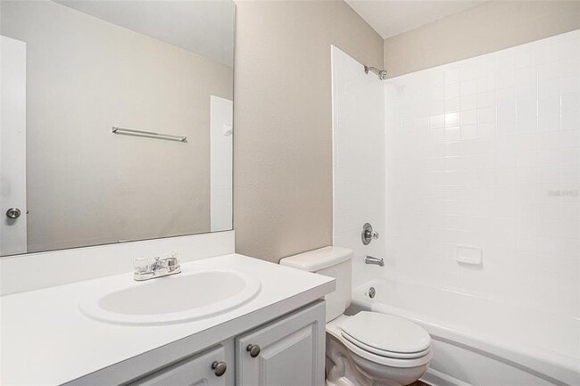 Building Photo - 1747 Fluorshire Dr