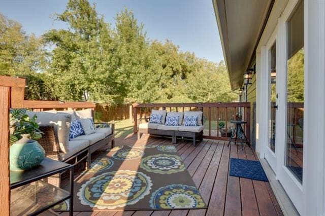 Building Photo - 520 W Bluff St