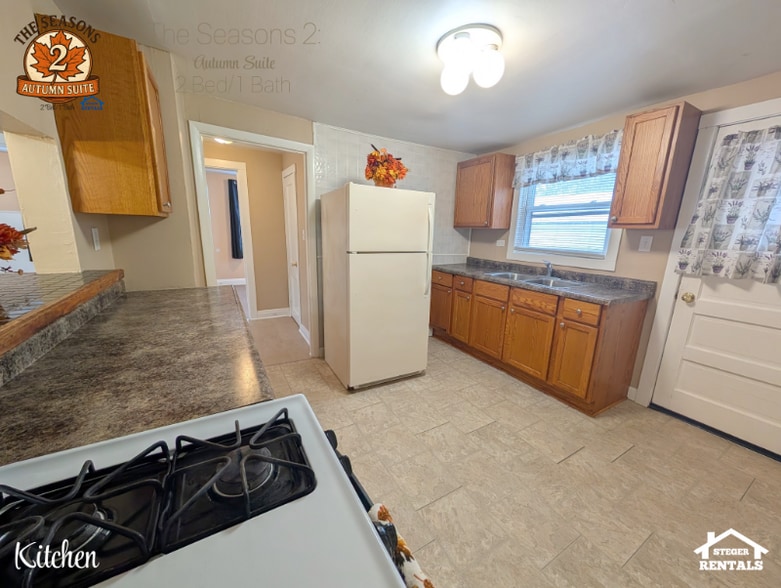 Building Photo - 3325 Sangamon St